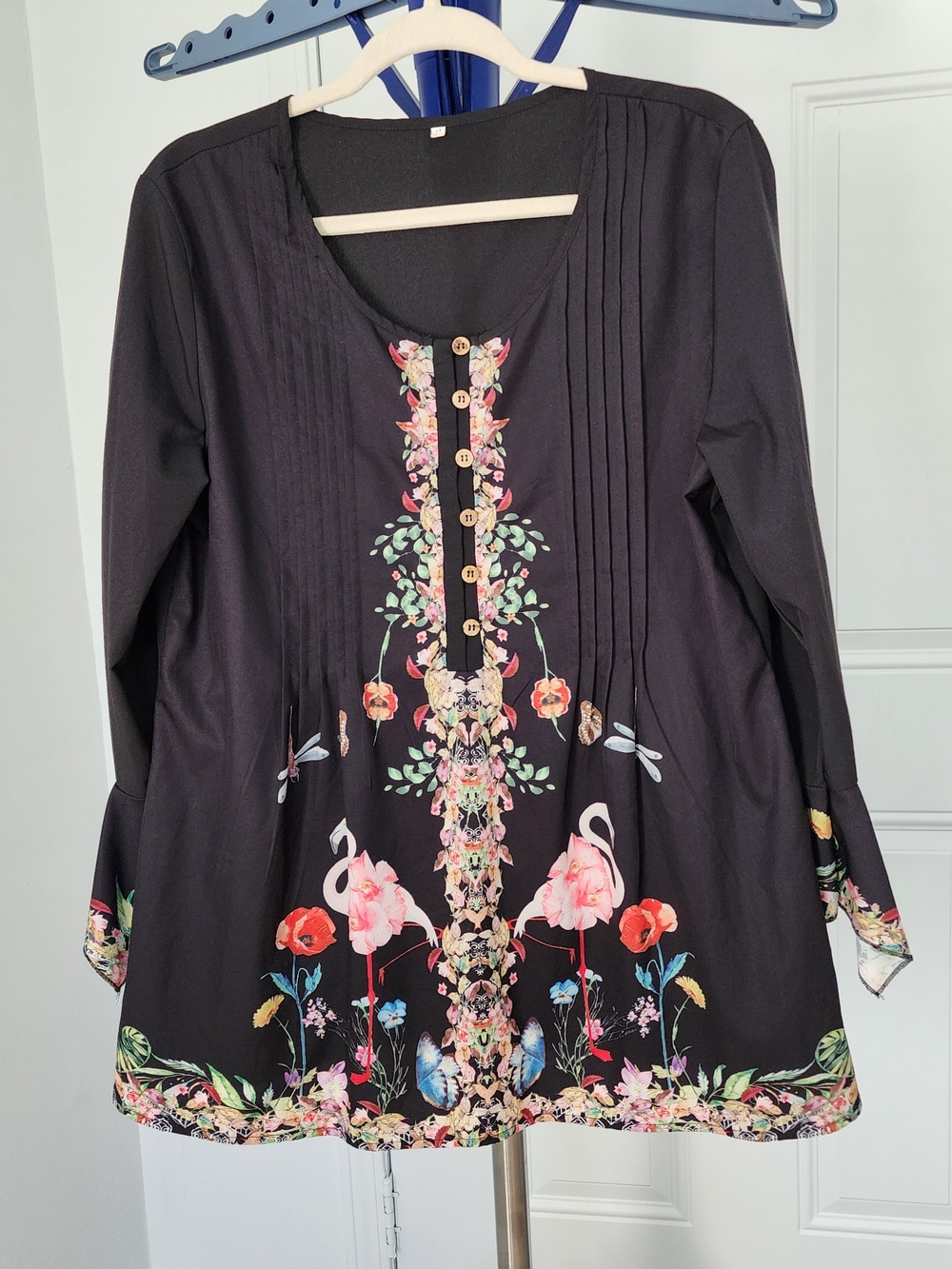 Black Floral-Print Long-Sleeve Tunic with Button Front